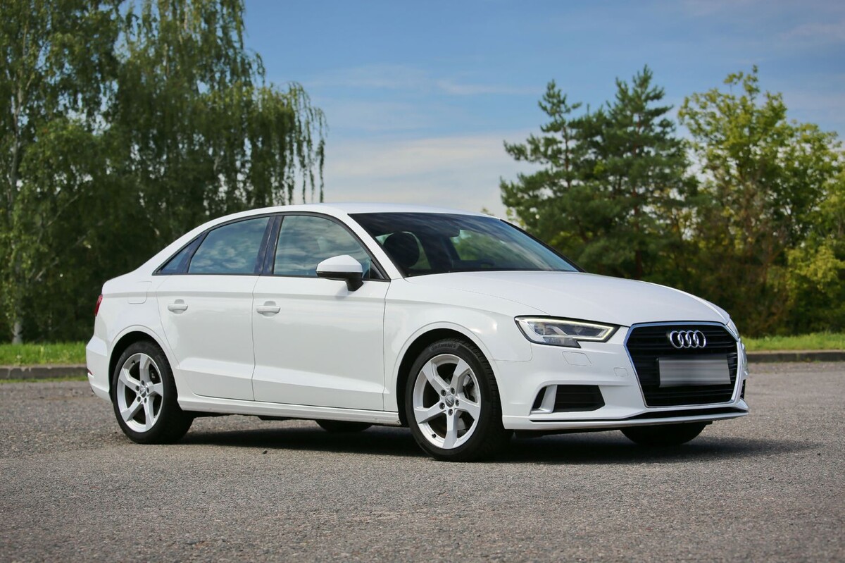Адаптація та переробка фар Audi A3 8V США на Євро