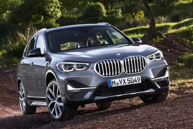 Адаптація та переробка фар BMW X1 F48 США на Євро
